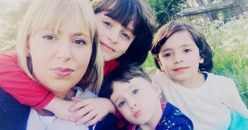 ”ტრაგედია, რომელმაც მთელი საქართველო შეძრა” – ნახეთ რას წერდა ქალი, რომელმაც გუშინ საშინელ ავარიაში ქმარი და სამი შვილი დაკარგა