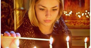 “ჩვენი დაშორებიდან 14 წლის შემდეგ პირველად ეკლესიაში შევხვდით ერთმანეთს…” – ნახეთ ძალიან ემოციური ისტორია