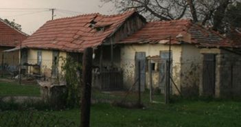 “მდიდარმა მამამ შვილი ღარიბებთან წაიყვანა, რათა მისთვის ცხოვრებისეული გაკვეთილი ჩაეტარებინა, თუმცა შედეგით შოკირებული დარჩა..”